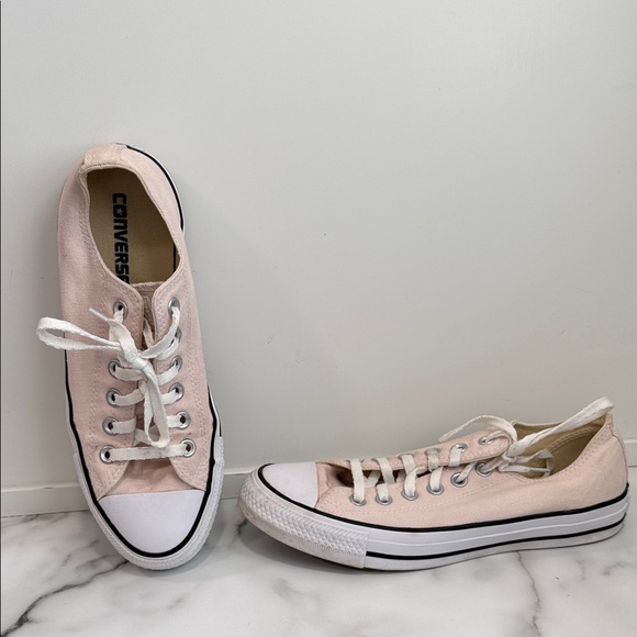 Converse Shoes - Converse Low Top Sneakers in Pale Pink and White women’s 8
